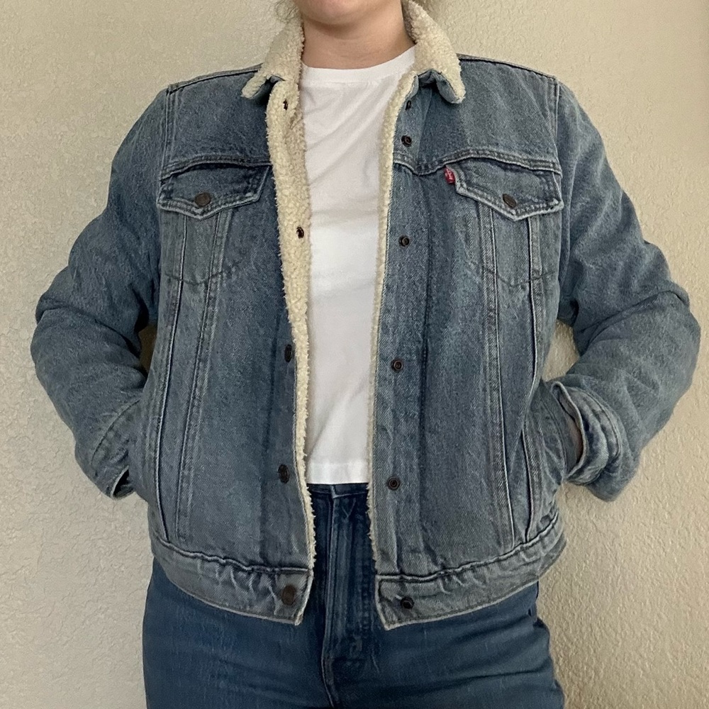 Levi’s fur lined denim jacket